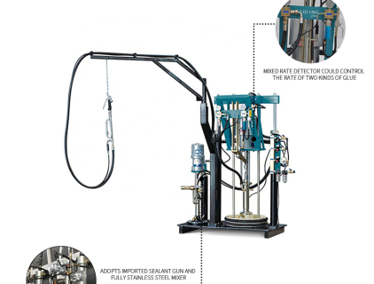 Features of Two-component Sealant-Spreading Machine
